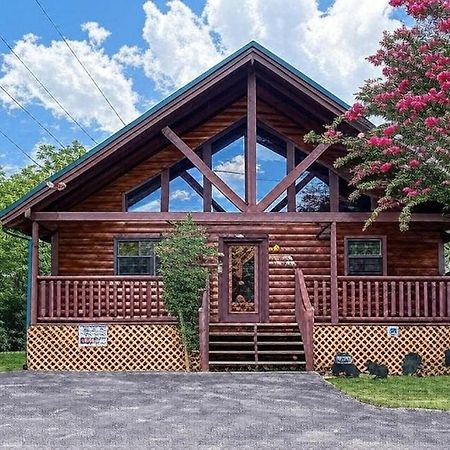 Always Kiss Me Goodnight- Hot Tub, You Get 1089 Of Free Area Attraction Tickets For Each Paid Day! Pigeon Forge Exterior foto